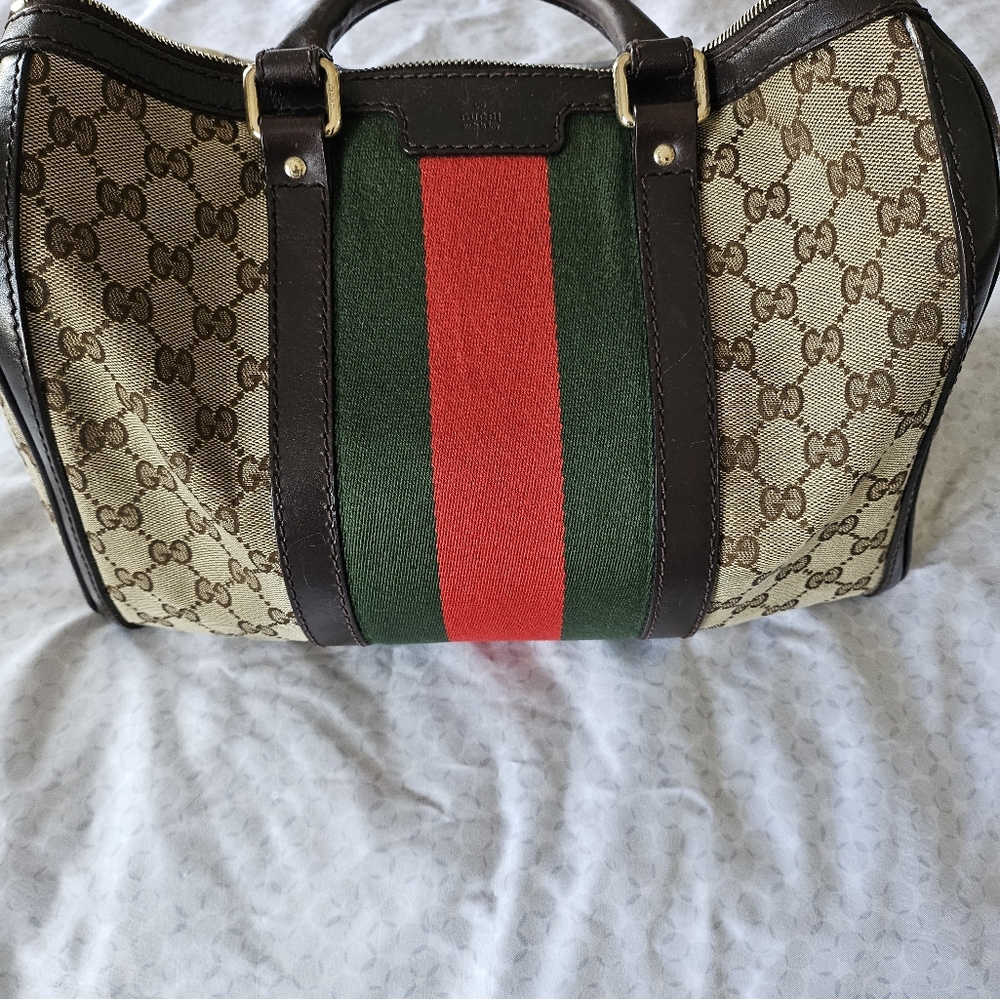 Authentic Gucci Bag - Picture 5 of 11